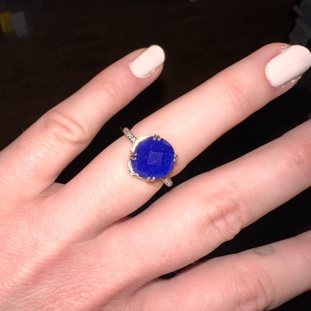 Retro style bomb party size 7 ring!